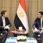 وزير الشباب والرياضة يبحث مع السفير الإسباني تعزيز التعاون المشترك