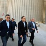 مدبولي يطمئن المواطنين: المخزون الاستراتيجي من السلع الأساسية آمن ويكفي لفترات طويلة