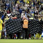 طبيب المنتخب الدنماركي يكشف آخر تطورات حالة كريستيان إريكسن بعد سقوطه المفاجئ